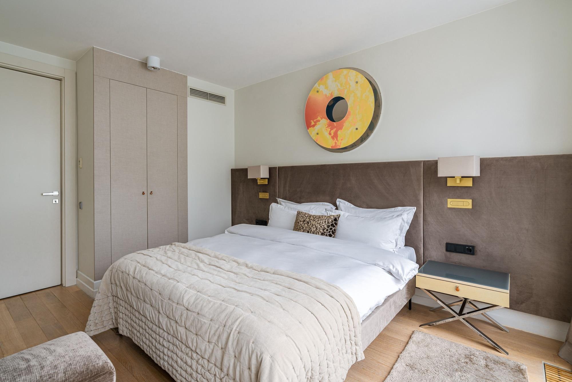 H15 Boutique Hotel, Warsaw, A Member Of Design Hotels Exterior photo A bedroom at the hotel