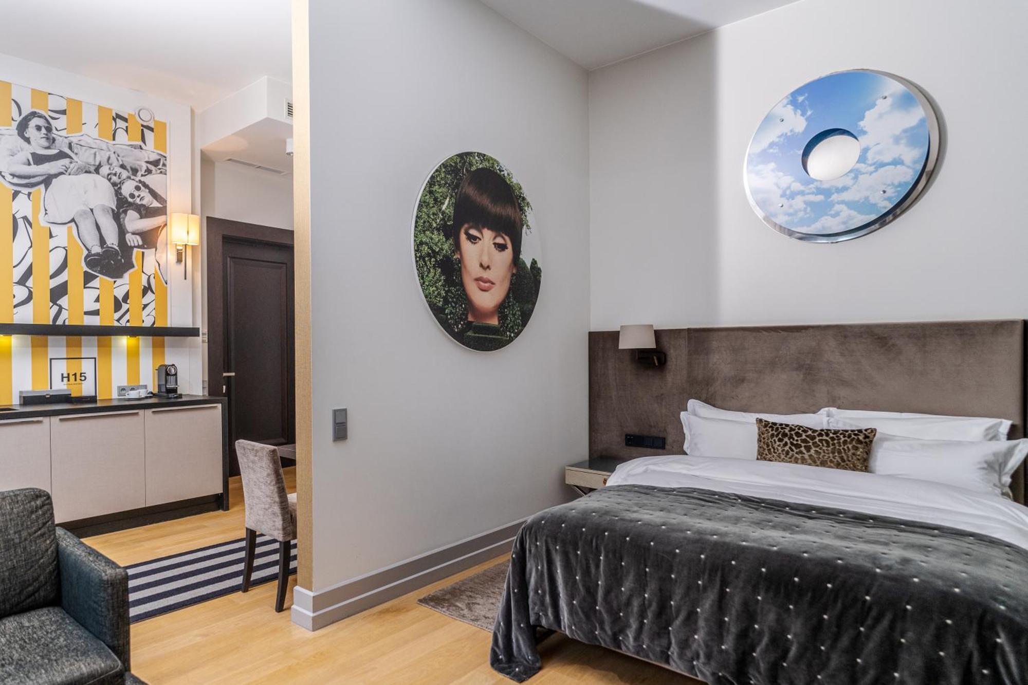 H15 Boutique Hotel, Warsaw, A Member Of Design Hotels Exterior photo A room at the Hotel